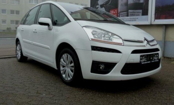 Left hand drive CITROEN C4 PICASSO 1.6 HDI ADVANCE